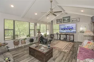638 Big Lake Dr, Livingston, TX 77351 - Photo 9