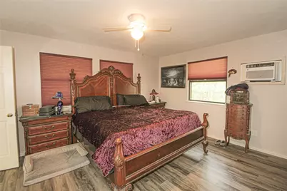638 Big Lake Dr, Livingston, TX 77351 - Photo 21
