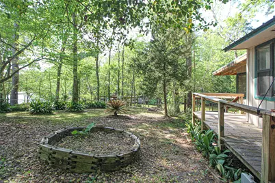 638 Big Lake Dr, Livingston, TX 77351 - Photo 33