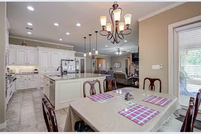 314 Martin L King Street S, Ames, TX 77575 - Photo 11