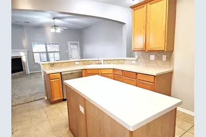 1411 Sunset Bay Court, Seabrook, TX 77586 - Photo 9