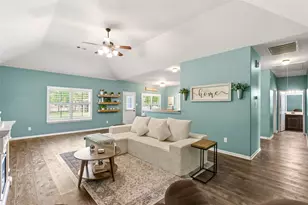 25193 Oak Hollow Blvd, Hockley, TX 77447 - Photo 7