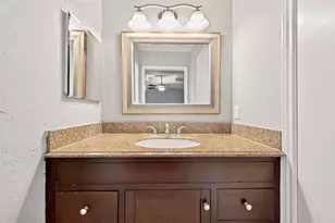13511 Brook Hollow Dr, Sugar Land, TX 77498 - Photo 23