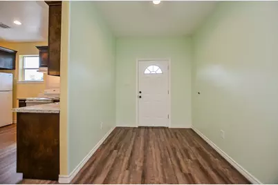 239 Broadhurst Drive #A, Houston, TX 77047 - Photo 5