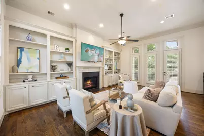 310 W Bell Street, Houston, TX 77019 - Photo 13