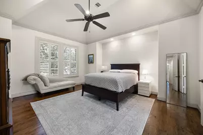310 W Bell Street, Houston, TX 77019 - Photo 31