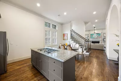 310 W Bell Street, Houston, TX 77019 - Photo 23