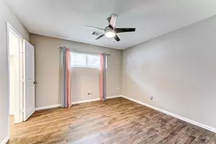 6034 Cartagena St, Houston, TX 77035 - Photo 27