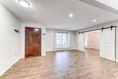 6034 Cartagena Street, Houston, TX 77035 - Photo 7