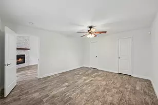 14 Summer Crest Cir, The Woodlands, TX 77381 - Photo 17