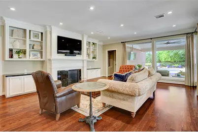 4719 Saint Michaels Court, Sugar Land, TX 77479 - Photo 9