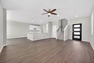 9263 Grace Rdg Dr, Willis, TX 77318 - Photo 5