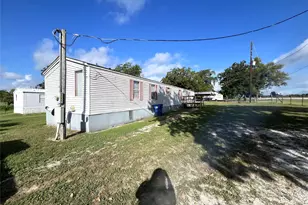 2304 Fm 980 Rd, Riverside, TX 77320 - Photo 1