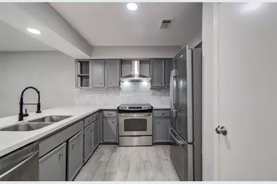 5714 Easthampton Drive #C, Houston, TX 77039 - Photo 11