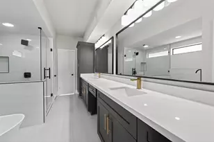 3138 Country Club Blvd, Stafford, TX 77477 - Photo 31