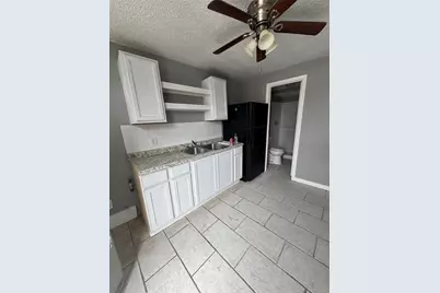 7018 1/2 Avenue F #6, Houston, TX 77011 - Photo 7