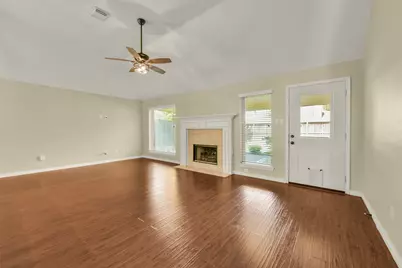 1205 Bayou Vista Drive, Deer Park, TX 77536 - Photo 5
