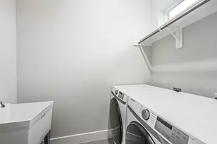 2136 Dennis St, Houston, TX 77004 - Photo 23