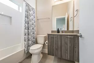 2136 Dennis St, Houston, TX 77004 - Photo 33