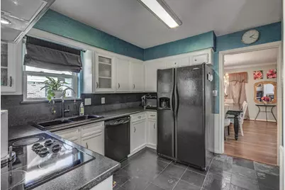 5230 Cripple Creek Court SE, Houston, TX 77017 - Photo 13