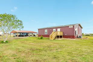 1886 County Rd 212, Angleton, TX 77515 - Photo 9