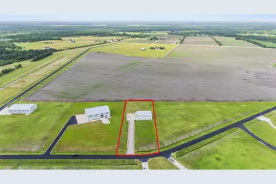 7736 Meteor Drive, Sealy, TX 77474 - Photo 1