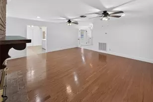 9023 Springview Ln, Houston, TX 77080 - Photo 9