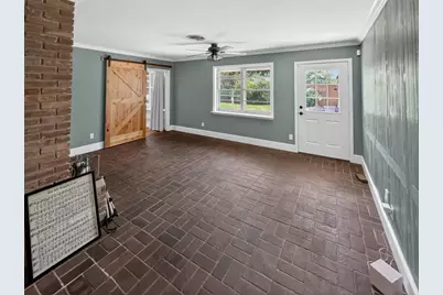 9023 Springview Lane, Houston, TX 77080 - Photo 15