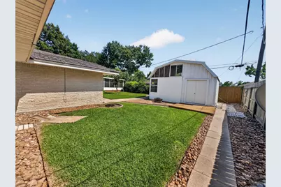 9023 Springview Lane, Houston, TX 77080 - Photo 29