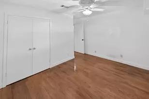 9023 Springview Ln, Houston, TX 77080 - Photo 19