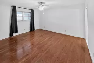 9023 Springview Ln, Houston, TX 77080 - Photo 21