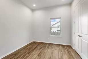 4908 Paradigm Ln, Spring, TX 77379 - Photo 9