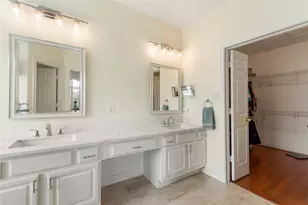 457 Mariners Dr, Kemah, TX 77565 - Photo 17