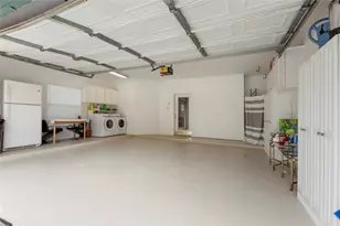 457 Mariners Dr, Kemah, TX 77565 - Photo 23