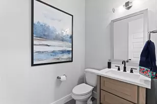 2001 Whispering Oaks Ln, Waller, TX 77484 - Photo 17