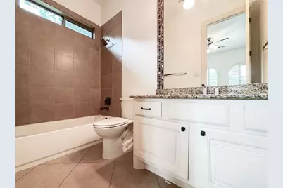 14 Spincaster Dr, Spring, TX 77389 - Photo 11