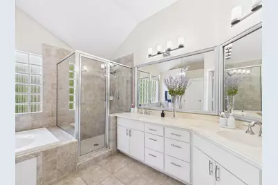 5810 Darling Street #F, Houston, TX 77007 - Photo 17