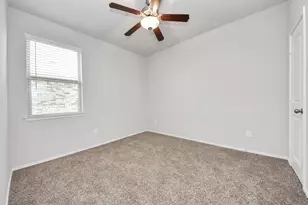 11351 Dawn Beach Ln, Conroe, TX 77304 - Photo 19