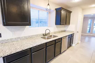 16307 Mulberry Run Ct, Sugar Land, TX 77498 - Photo 7