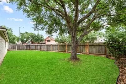 4039 Dell Lane, Missouri City, TX 77459 - Photo 31