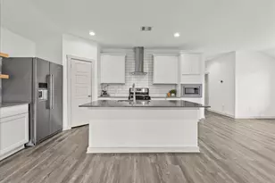 12820 Harlesden Ln, Houston, TX 77047 - Photo 13