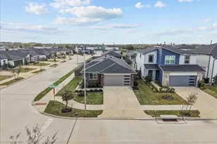 12820 Harlesden Ln, Houston, TX 77047 - Photo 3