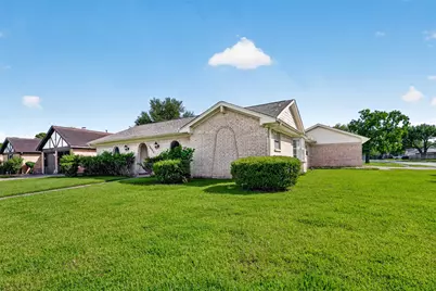 10602 Sagewind Drive, Houston, TX 77089 - Photo 3