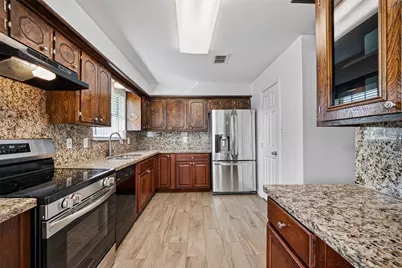 10602 Sagewind Drive, Houston, TX 77089 - Photo 21