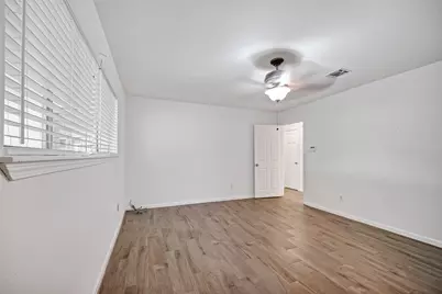 10602 Sagewind Drive, Houston, TX 77089 - Photo 33