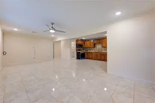 16452 Edgefield Ln, Conroe, TX 77302 - Photo 13