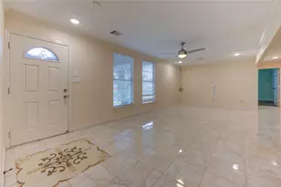 16452 Edgefield Ln, Conroe, TX 77302 - Photo 9