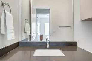 1508 Blodgett St, Houston, TX 77004 - Photo 13