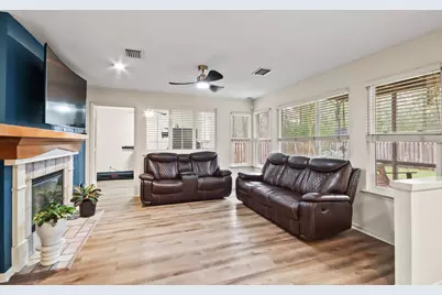 91 Alden Glen Drive, The Woodlands, TX 77382 - Photo 11