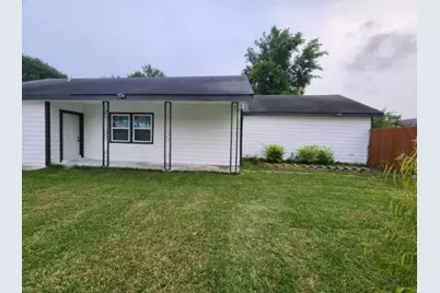 431 14th Avenue N, Texas City, TX 77590 - Photo 3